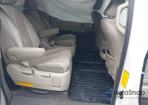 2011 Toyota Sienna из США, поврежденный, VIN 5TEDK3EC6DS003633